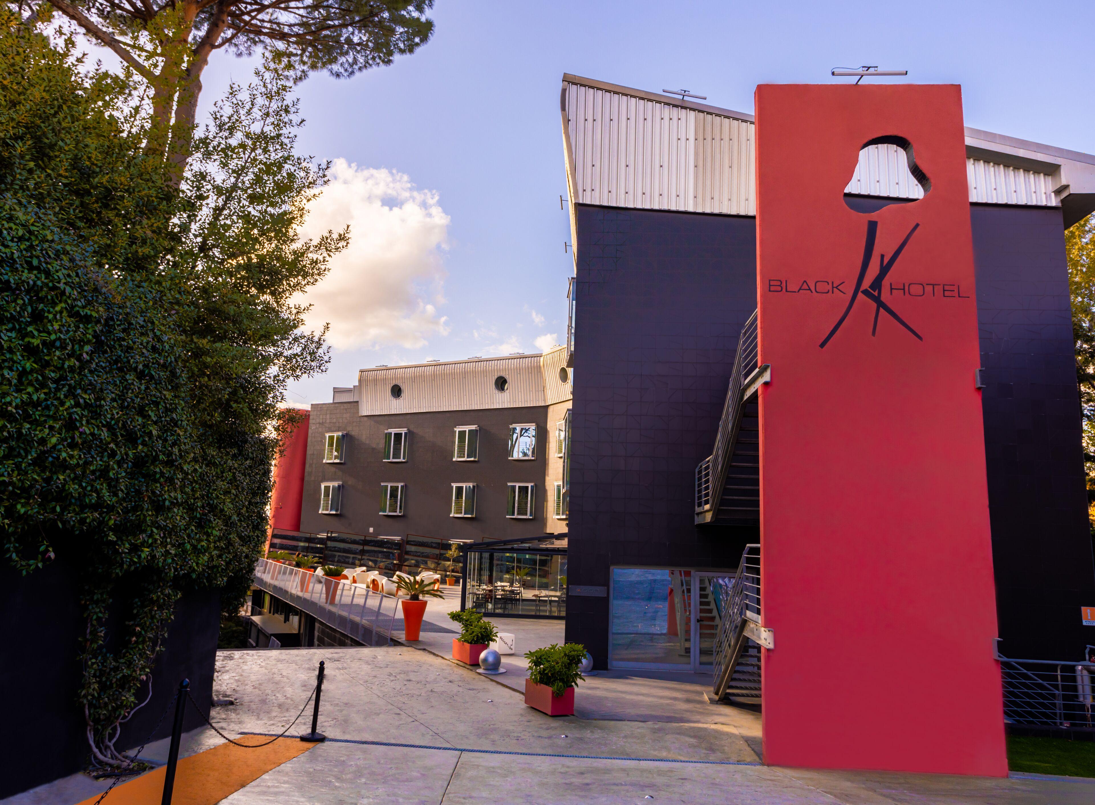Black Hotel — Fotos 3